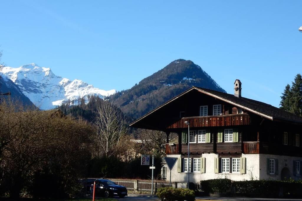 Zentral Gelegene Wohnung Mit Grossem Garten Interlaken Zewnętrze zdjęcie